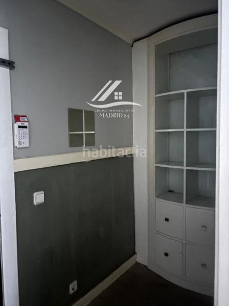 Foto e692723c-a86d-4f92-a2ba-c78c11ebad1f. Piso oportunidad en vinateros financiación hasta el 100 23117 en Madrid