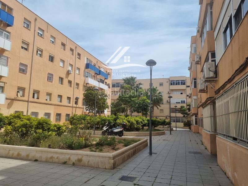 Foto 8326ab8c-2ca8-4df1-aa90-2bf3f0dd7456. Appartamento con parcheggio in Ciudad Jardín - Tagarete - El Zapillo Almería