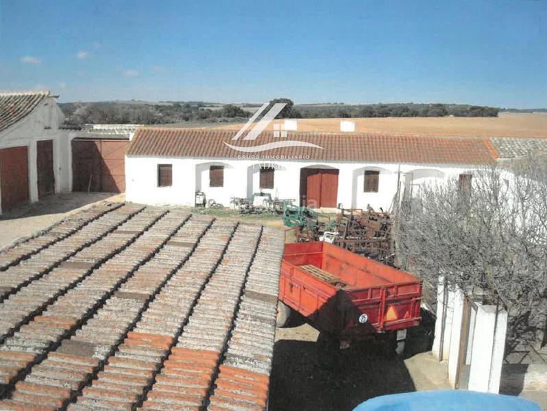 Foto b0e4f0fb-3ff7-4b02-a597-5affbbd93d60. Finca rústica a Hinojosos (Los)