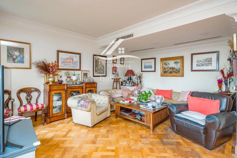 Foto 2d15a616-5655-4946-84d0-7974848f3f1a. Piso exclusiva vivienda en chamartín , 289 m 2 en Madrid