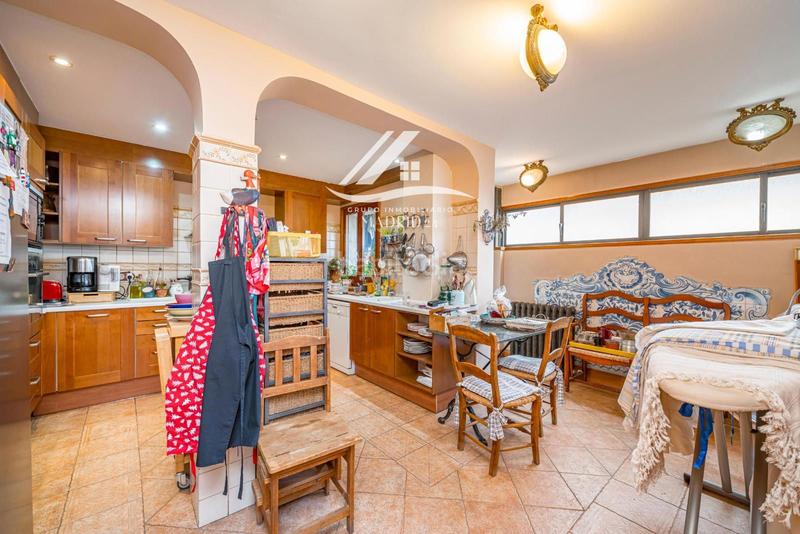 Foto ab12d547-d024-42db-90d3-6911860457ba. Piso exclusiva vivienda en chamartín , 289 m 2 en Madrid