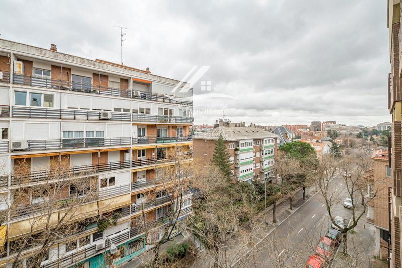 Foto e19d3c5b-1cc2-49b8-9bbf-1bb4029cd2e5. Piso exclusiva vivienda en chamartín , 289 m 2 en Madrid