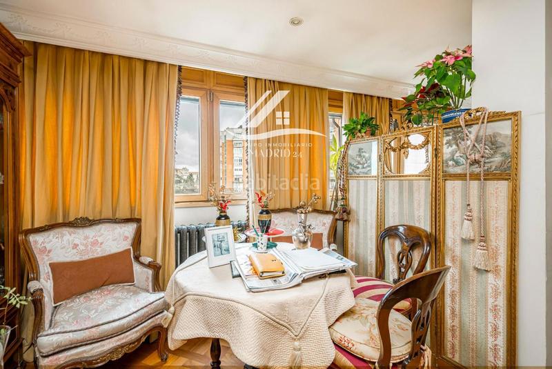 Foto f0dcb22e-35df-4ce4-b8c5-a8e33f699a17. Piso exclusiva vivienda en chamartín , 289 m 2 en Madrid