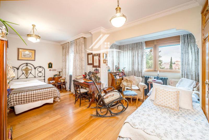 Foto f3aea75d-09c6-4660-bac1-64afa0bfe0e3. Piso exclusiva vivienda en chamartín , 289 m 2 en Madrid