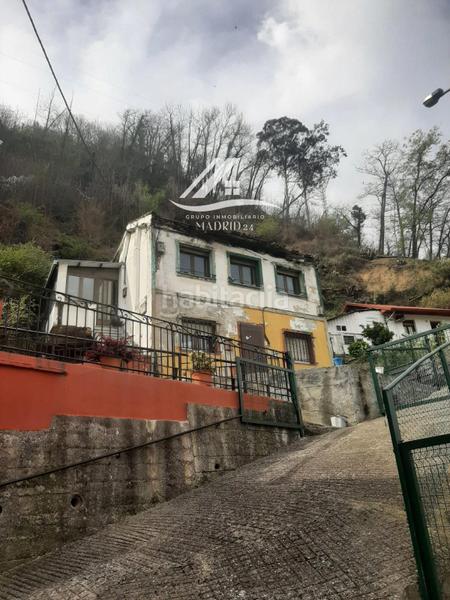 Foto b2362ff3-c3ef-446d-bde4-51a7155b5db1. Piso en ruina asturias en Santa Marina - Polígono Mieres
