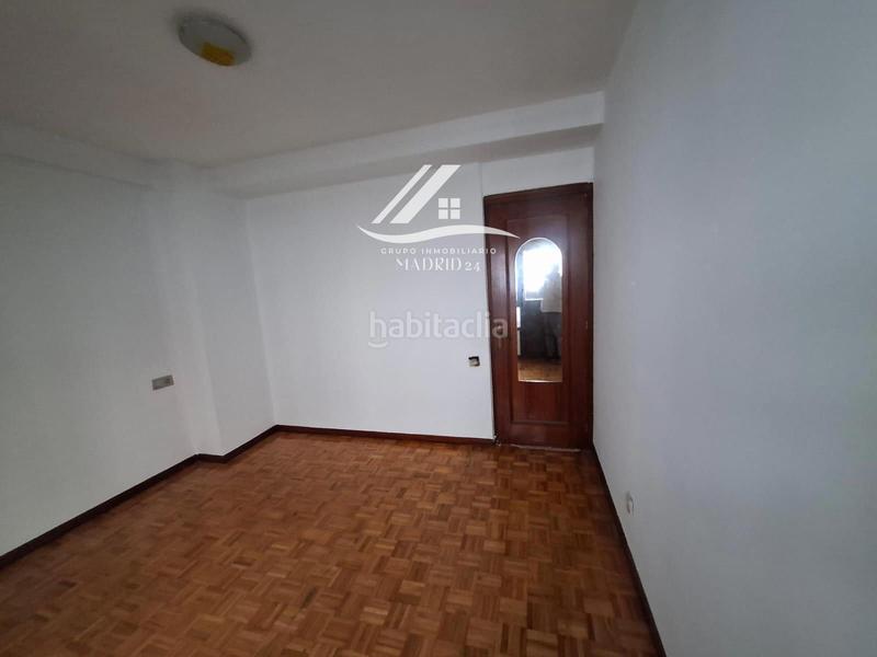 Foto 20c7cd13-d68b-4e09-a4dd-8a5ead50cba5. Piso asturias zona tenderina en Fozaneldi - Tenderina Oviedo