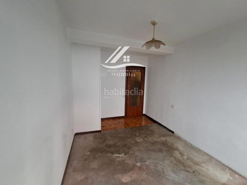 Foto 66162835-6b1f-4e0c-a689-2334f445ec9d. Piso asturias zona tenderina en Fozaneldi - Tenderina Oviedo