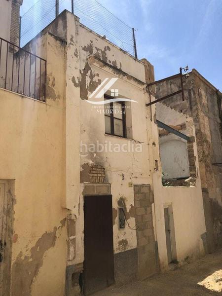 Foto 06851bae-2bf8-4019-a4fd-6bfa3ac8b382. Casa adosada adosado en tarragona en Centre Tortosa