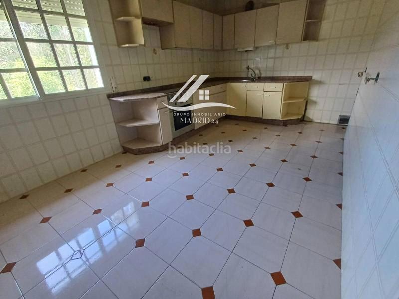 Foto cfa8ebf1-e7b9-4ebe-b4ad-d028b96bfec8. Casa in Sanxenxo pueblo Sanxenxo