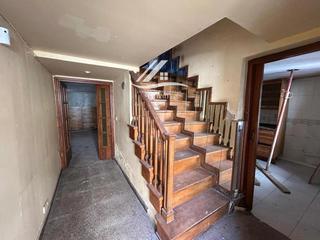 Casa adossada  C. tres esquinas. Adosado en navarra  tudela