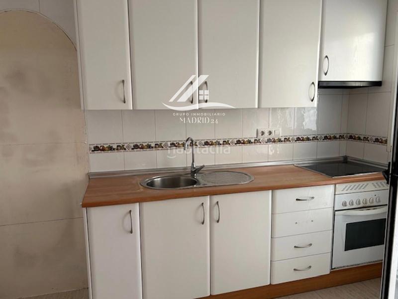 Foto f2693676-8228-4192-a3f2-b67319d25275. Appartamento con parcheggio in Fortuna