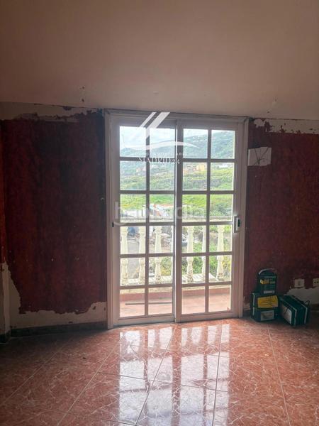 Foto d333b7fc-1099-4a86-b99e-ebc75113a261. Reihenhaus in Cruz Santa Realejos (Los)