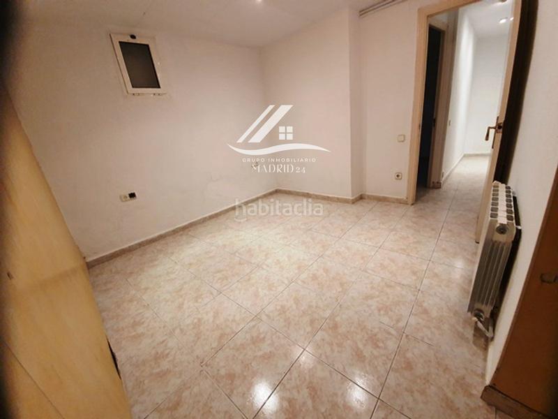 Foto 5d9972dc-4433-4ae2-a24e-60f0cb5cddbb. Appartamento in El Camp de l´Arpa del Clot Barcelona