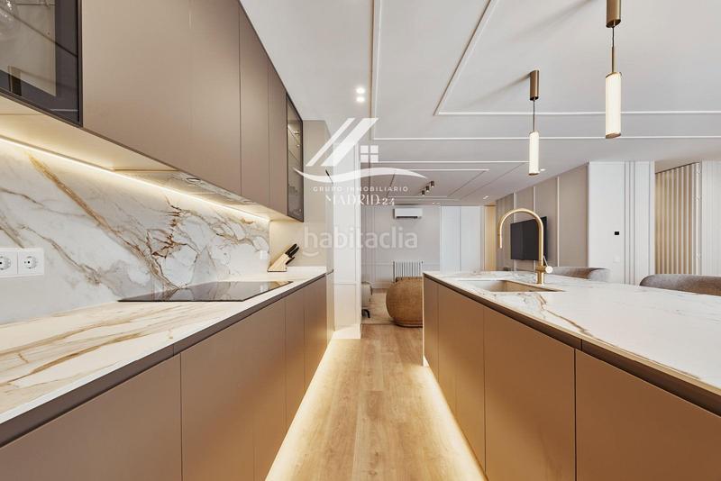 Foto c8e2cd12-07ea-4ce8-b8e1-f394b30dd20e. Pis amb calefacció aparcament a Lista Madrid