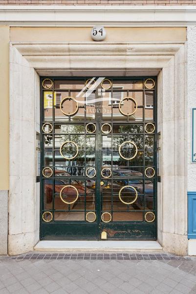 Foto a8aedbd6-f5f5-497e-9b1c-40b5d3e06857. Flat with heating in Lista Madrid