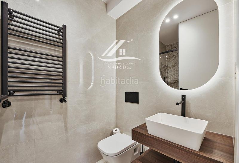 Foto 8060d90b-b852-40fb-b942-bbd007b762ba. Pis amb calefacció aparcament a Lista Madrid