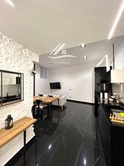Etagenwohnung  De la ventosa. Acogedor semisótano en barrio palacio   pleno centro de madrid