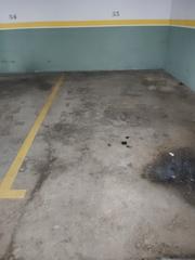 Aparcament cotxe a Centre. Parking individual
