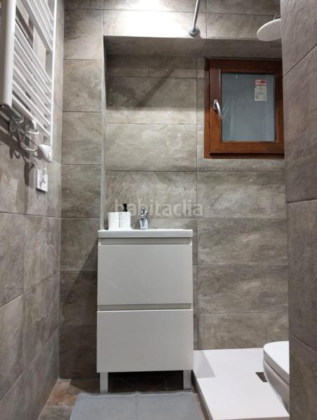 Foto fbef922d-1c0e-4f69-aad7-eff4ddf682fb. Rent flat in S´Arenal Llucmajor