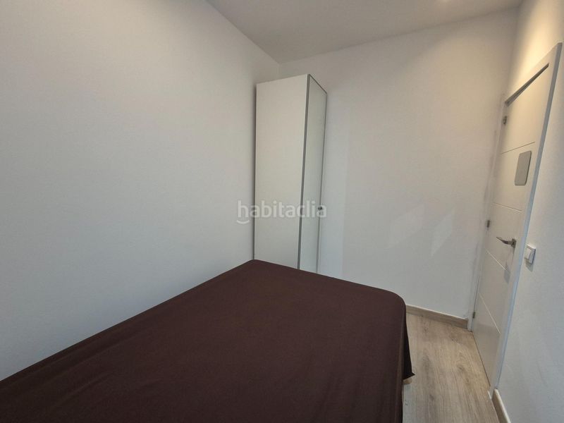 Foto 01a92a28-18e1-42c3-a1e6-8bff2d56f587. Casa adossada a Pere Garau Palma de Mallorca
