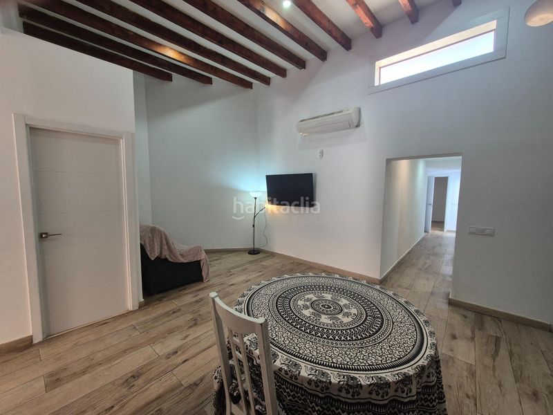 Foto 5f9bd64d-9019-4689-b3f9-28e7e3023340. Casa adossada a Pere Garau Palma de Mallorca