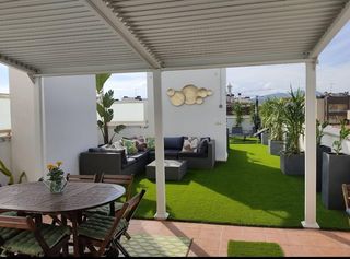 Rent Penthouse in Plaça de Toros. Precioso atico en arxiduque para empresas, alquiler de temporada