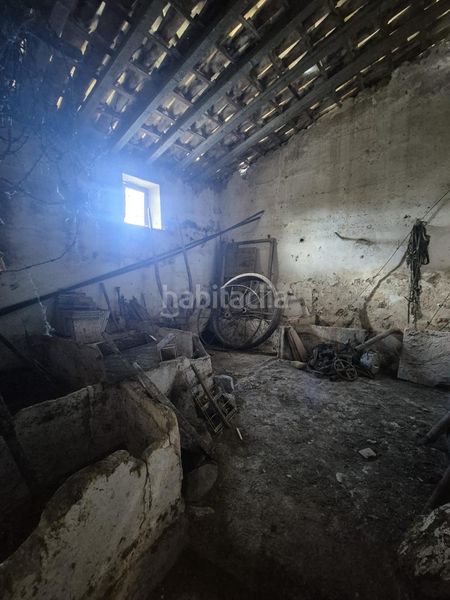 Foto d21f4632-93d9-4239-9445-caa84f3094f1. Masia amb aparcament a Sineu