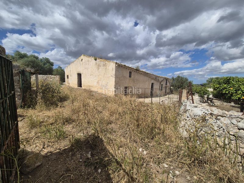 Foto df6b9a40-0629-471f-977b-dca6f0dacb07. Masia amb aparcament a Sineu