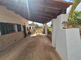 Masía en Llucmajor Interior. Fantastica finca en llucmajor con cedula de habitabilidad