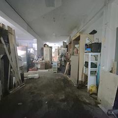 Local Comercial a Es Camp Red. Local comercial en zona escorxador