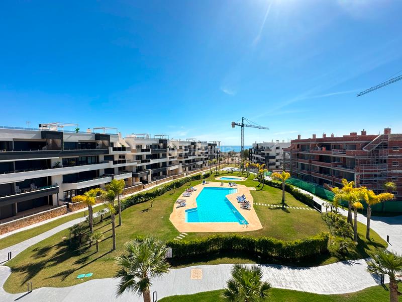 Foto e6c900a3-2914-4d11-9bd2-92118a4b4020. Attico con riscaldamento parcheggio piscina in Zeniamar - Horizonte - La Campana Orihuela