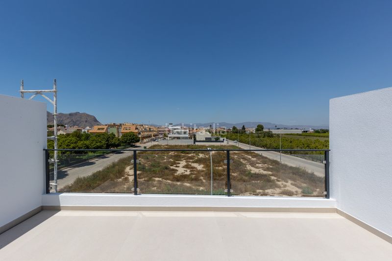 Foto 6198b9d7-3703-4175-b396-9e0eb948a967. Casa con parcheggio piscina in Rafal
