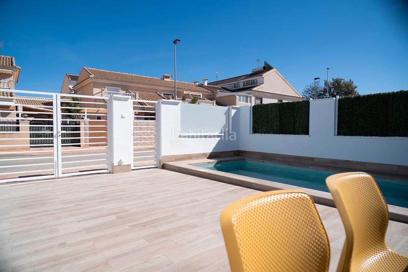 Foto b2e17da9-aa3d-495d-9d47-3aa3d4f6ce61. Chalet avec parking piscine dans San Javier San Javier