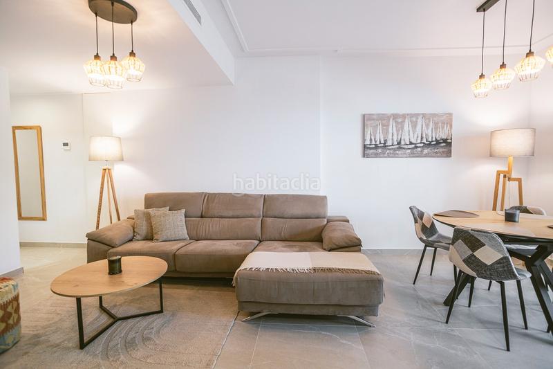 Foto ee7a2aa9-03b4-4227-b943-59bf30ae65ce. Piso elegant 2bedroom apartment with garage and 17 m terrace just 100 m from playa del cura, experience the best of mediterr en Torrevieja