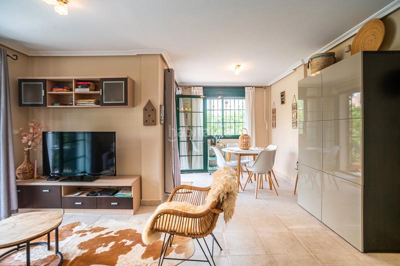 Foto 0cde12c1-2b8f-4768-98a4-7dc4c94c6ba3. Casa charmante halfvrijstaande woning in los balcones, ontdek deze prachtig onderhouden woning in de gewilde wijk los balcon en Torrevieja