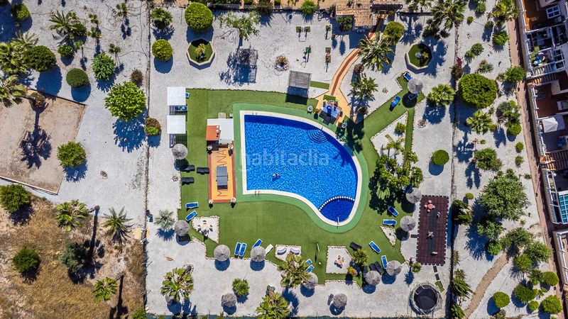 Foto 805b7f43-4690-4b6d-88f4-8db3a6e18d38. Casa amb calefacció aparcament piscina a La Florida Orihuela