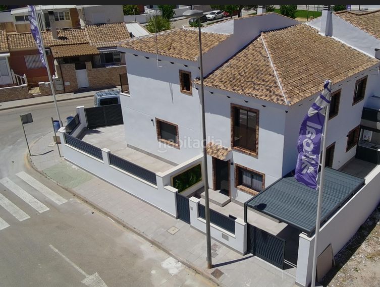 Foto 677a973e-f776-45f1-b966-1820af6f38f1. Casa amb calefacció a Pilar de la Horadada ciudad Pilar de la Horadada