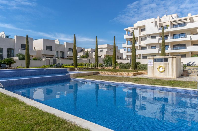 Foto e4af08c9-cba4-4ac9-bbad-37533780427a. Casa amb piscina a Lomas de Cabo Roig - Los Dolses Orihuela