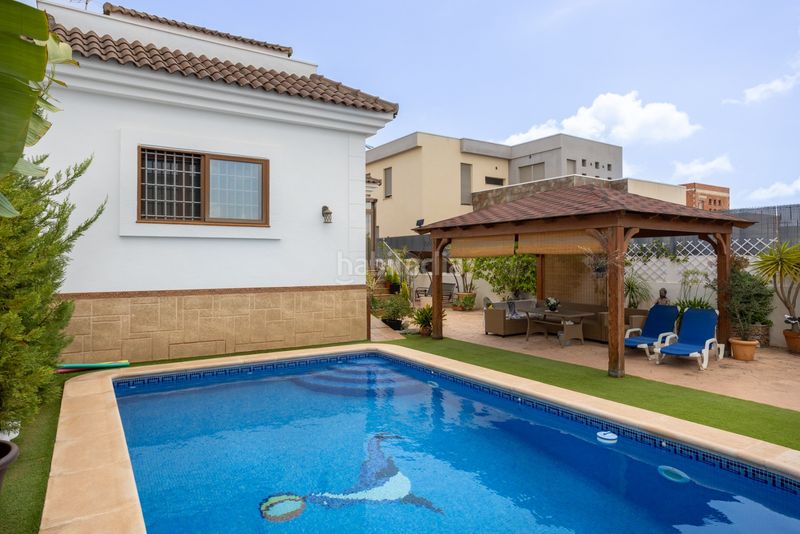 Foto e5a82c1a-a314-4a03-b066-f55050bf43b9. Casa amb piscina a Montesinos (Los)