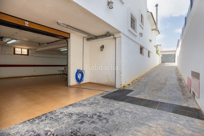 Foto f1c2e376-80d6-4899-82ff-c2c7d000729c. Casa amb piscina a Montesinos (Los)