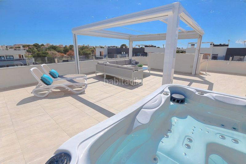 Foto 917b1407-e64d-431f-9217-72b2e0a32575. Pis amb calefacció piscina a La Florida Orihuela