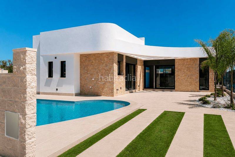 Foto 95907cf7-d931-46d9-b9b8-885af37b7409. Xalet amb calefacció aparcament piscina a Montesinos (Los)