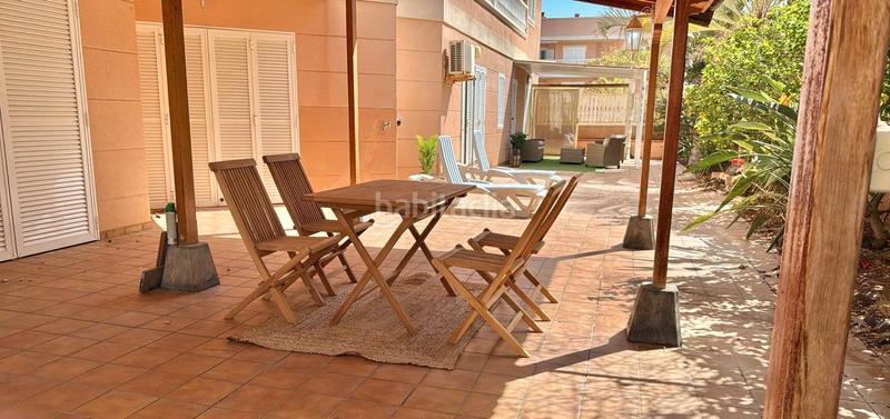 Foto 29274a9c-76aa-497a-865c-236ee58f7392. Etagenwohnung mit pool in Costa del Silencio Arona