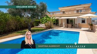 Masia a Sant Llorenç des Cardassar. Moderna villa familiar con piscina climatizada, azotea y garaje