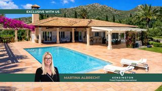 Casale in Capdepera Poble. Exclusiva finca con olivar histórico, parcela ajardinada y vista