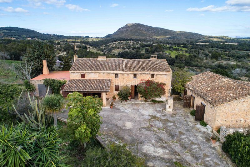 Foto a05c1309-4e1a-4309-86bb-bfb8363948fe. Masia amb calefacció a Sant Llorenç des Cardassar