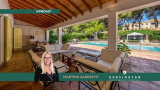 Mas à Cala Ratjada. Imponente chalet urbano con gran piscina y jardín en cala ratjad