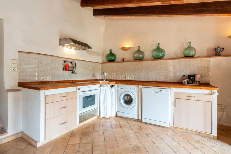 Foto 2f2e4b89-86a6-4ca0-b47c-ed5952caf309. Casa amb calefacció aparcament a Artà poble Artà