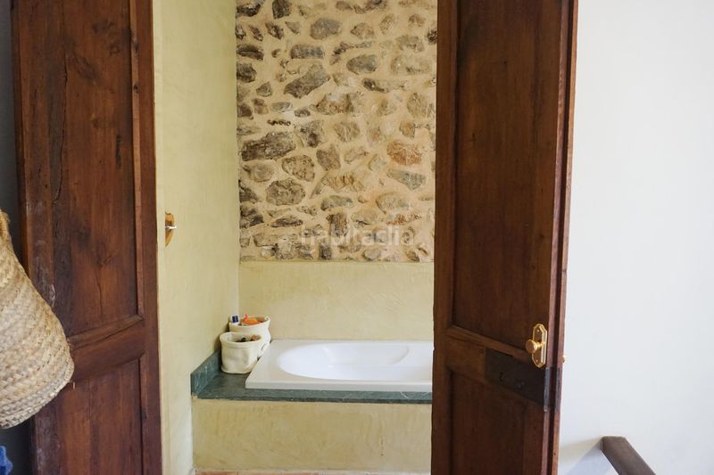 Foto 4f12b247-7f7d-4188-b520-f73ae796d1a4. Casa amb calefacció aparcament a Artà poble Artà