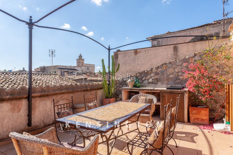 Foto efdba482-5d51-442d-98f3-f50c9ca5e5b9. Casa amb calefacció aparcament a Artà poble Artà